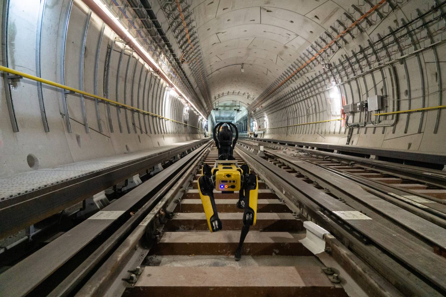 An agile mobile robot on subway tracks